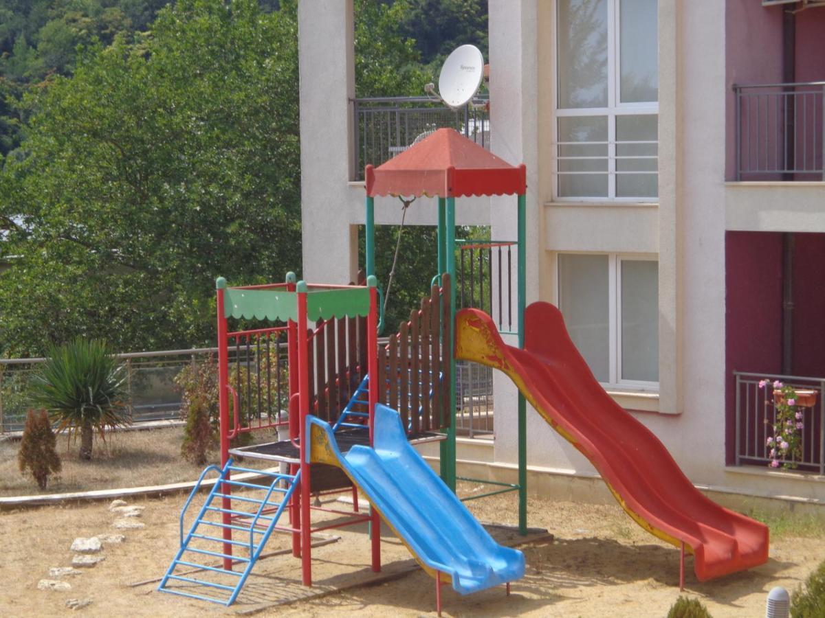 Kavarna Hills Apartments Kültér fotó