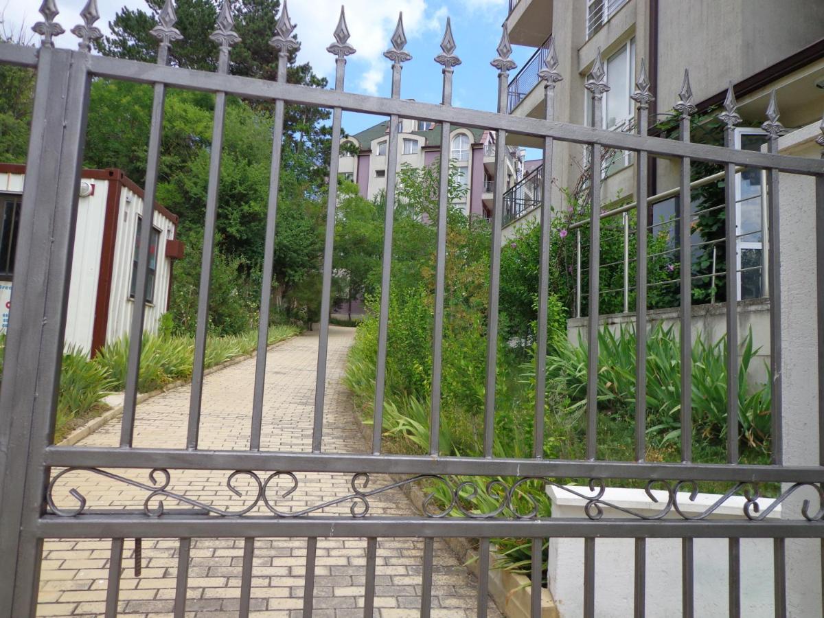 Kavarna Hills Apartments Kültér fotó