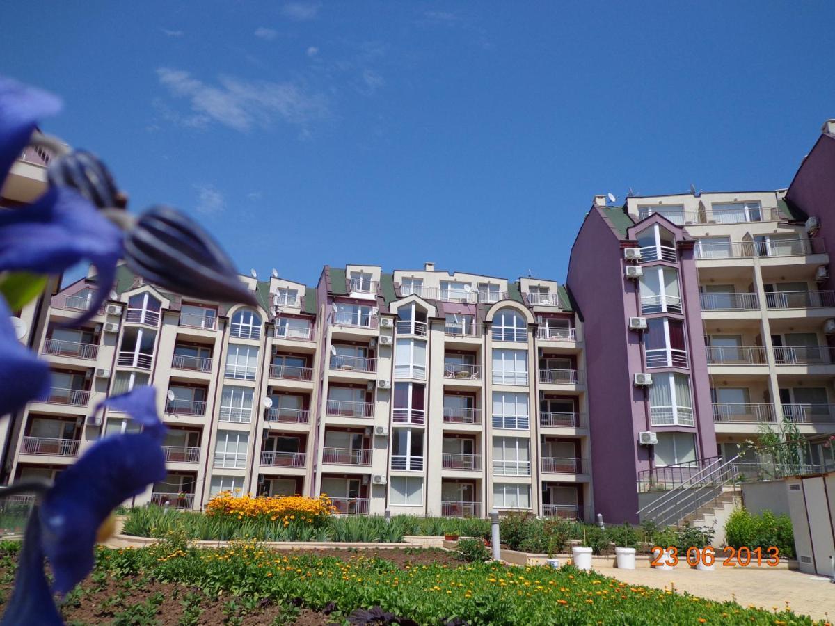 Kavarna Hills Apartments Kültér fotó