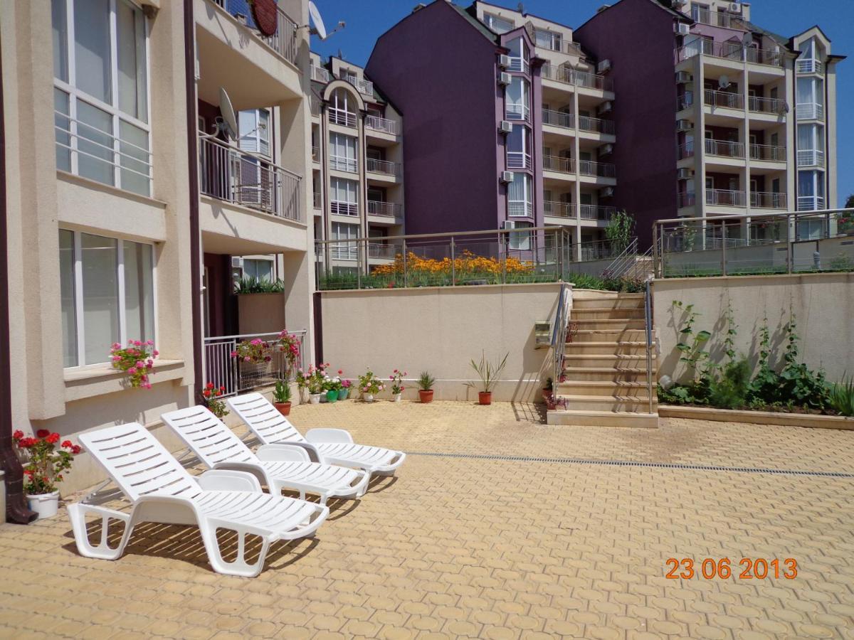Kavarna Hills Apartments Kültér fotó