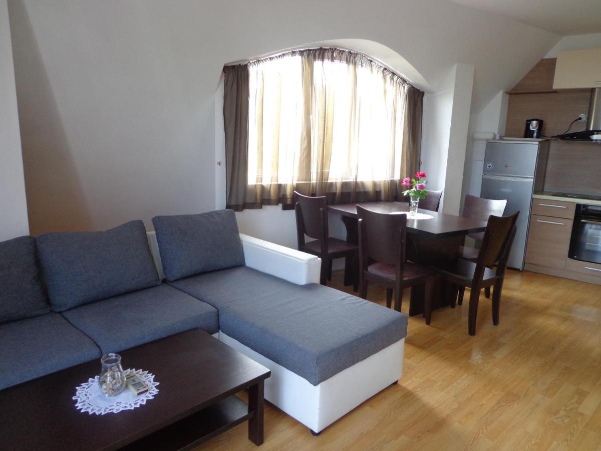 Kavarna Hills Apartments Kültér fotó